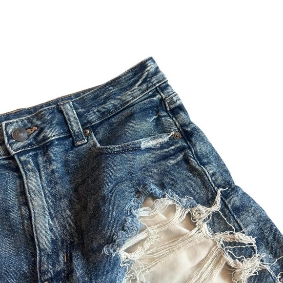 American Eagle Mom Shorts Distressed Denim Cutoff Cuffed Hem Size 8 Women's - Picture 7 of 12